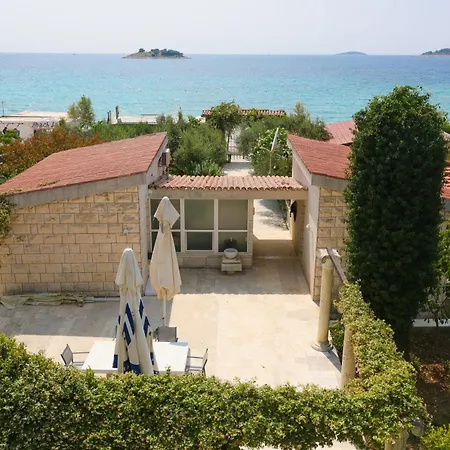 펜션 Seaside House - 27494 로고즈니차